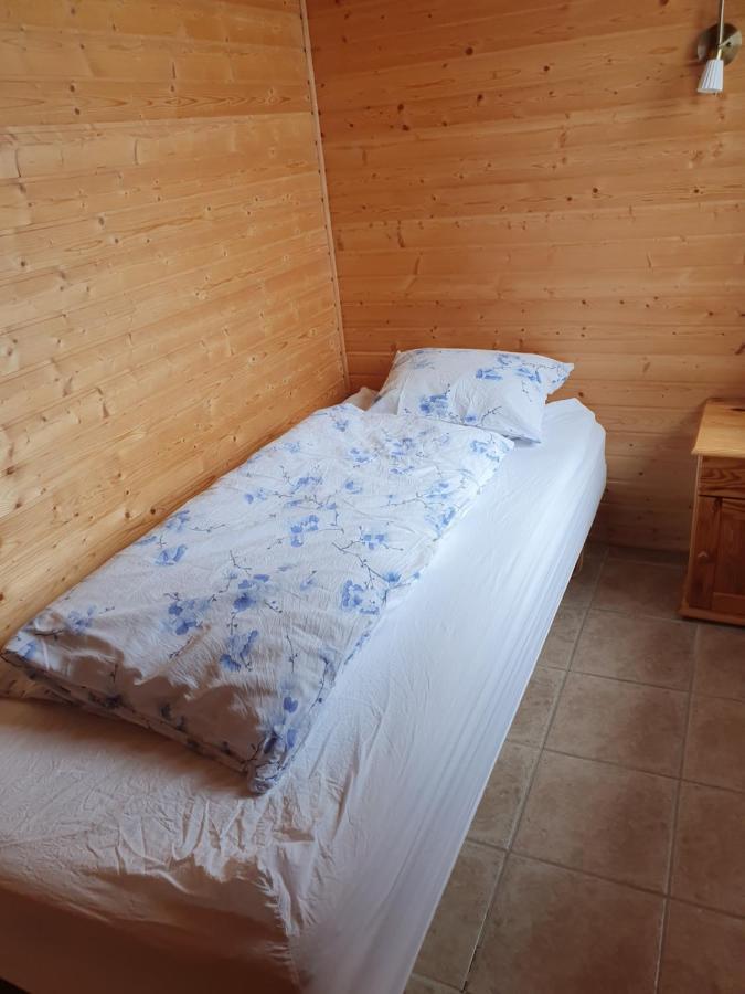 Guesthouse Stoeng And Cottages Екстер'єр фото
